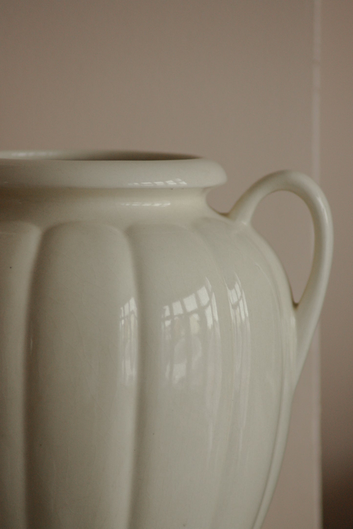 Vintage ceramic pot