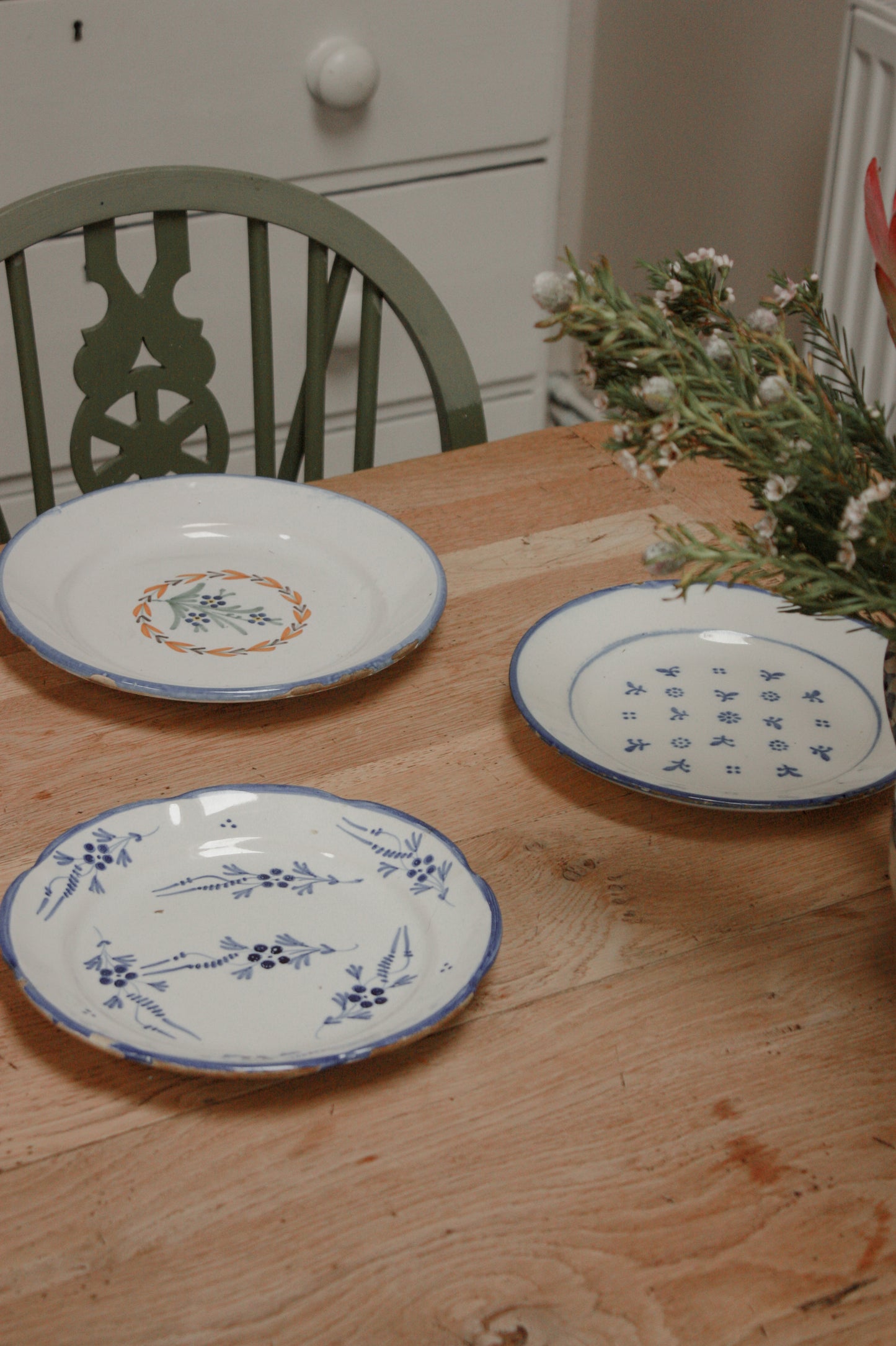 Vintage French decorative plate