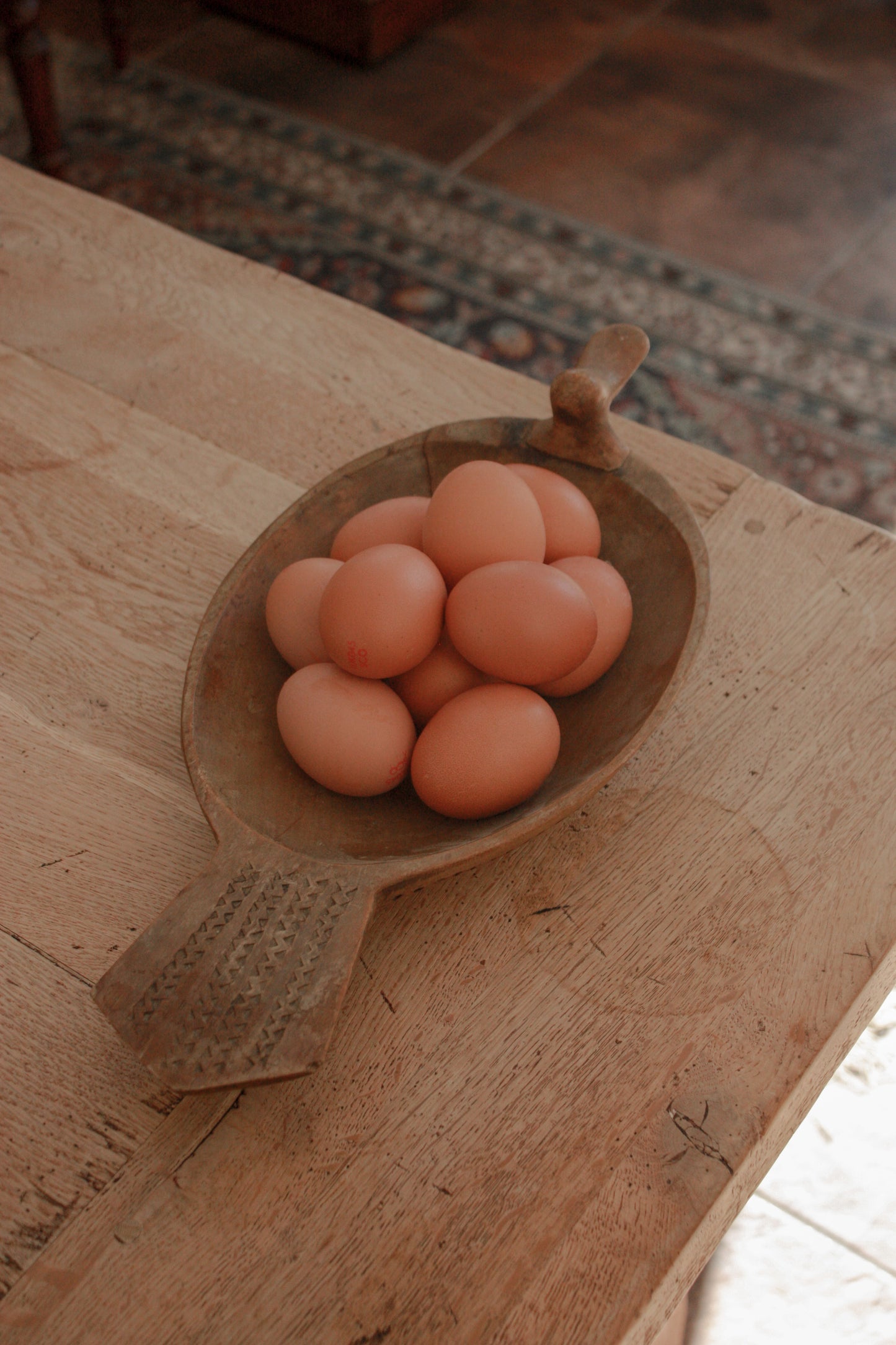 Vintage wooden hand carved bird bowl (large)