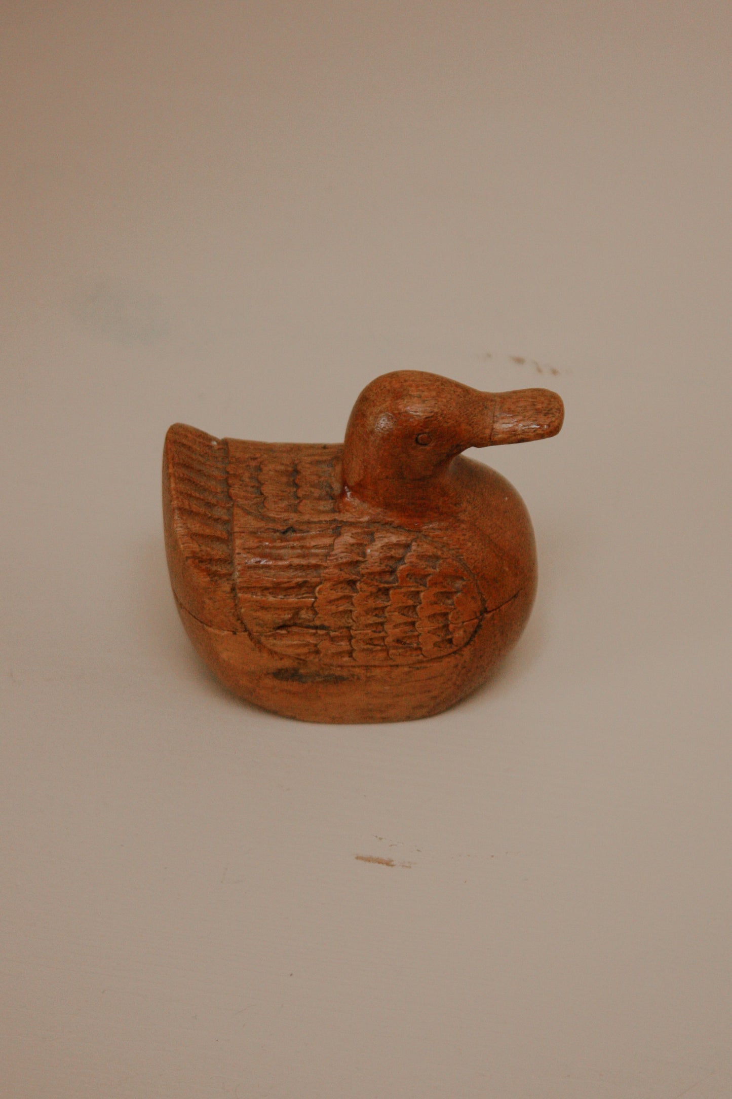 Vintage carved wooden duck box (small)