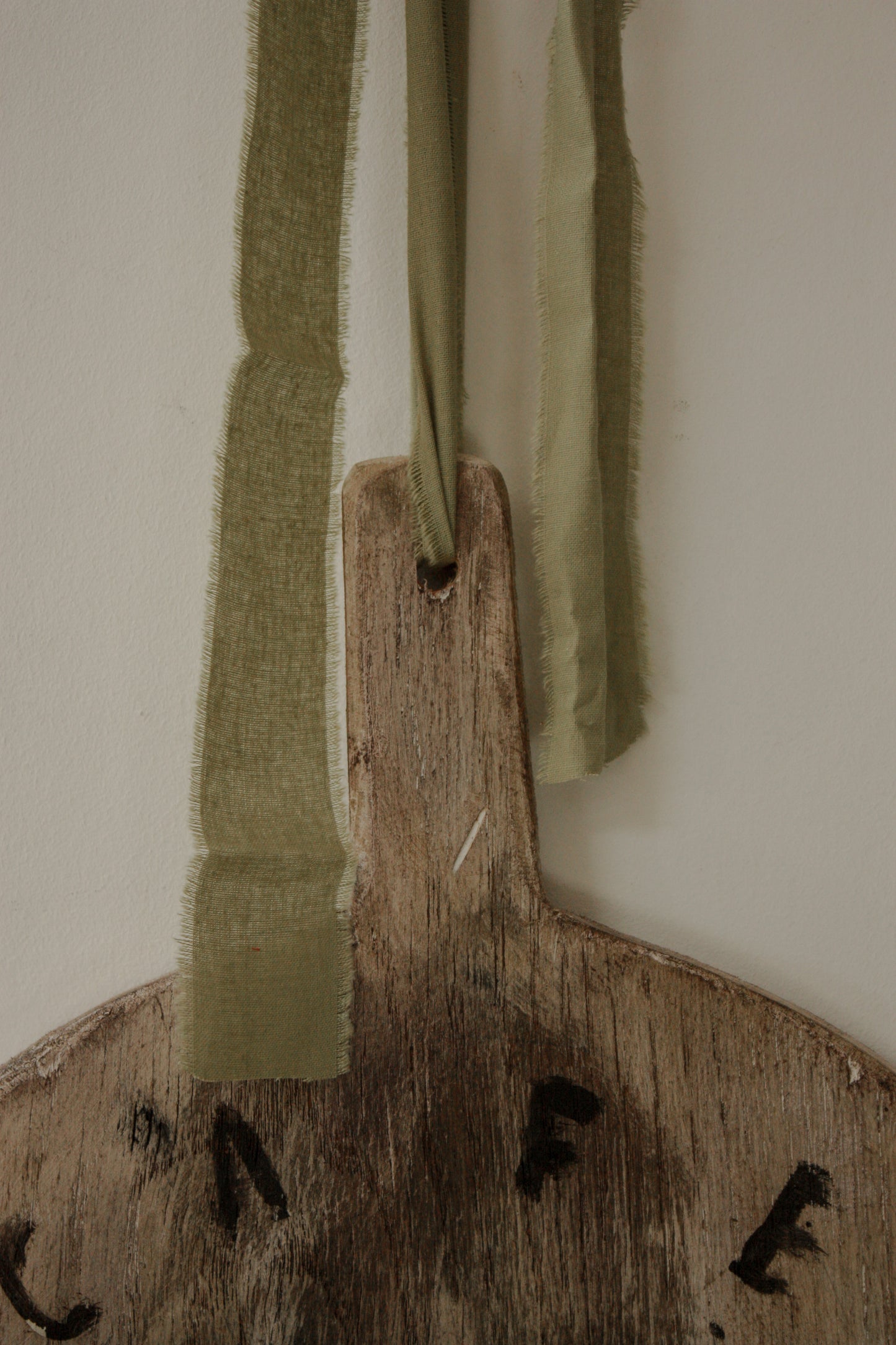 Vintage hand painted wooden board - Cafe de la Musee