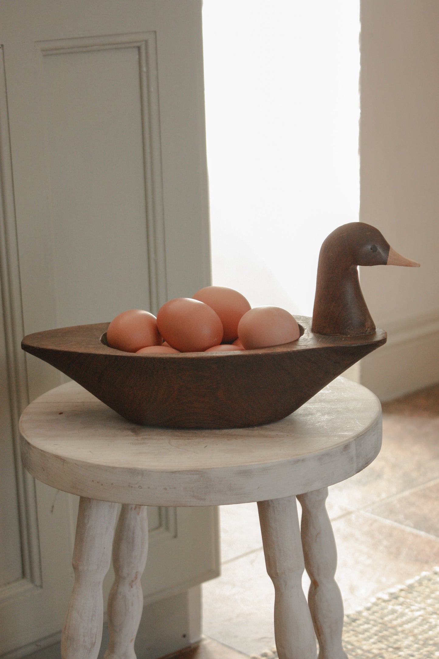 Vintage carved wooden duck bowl