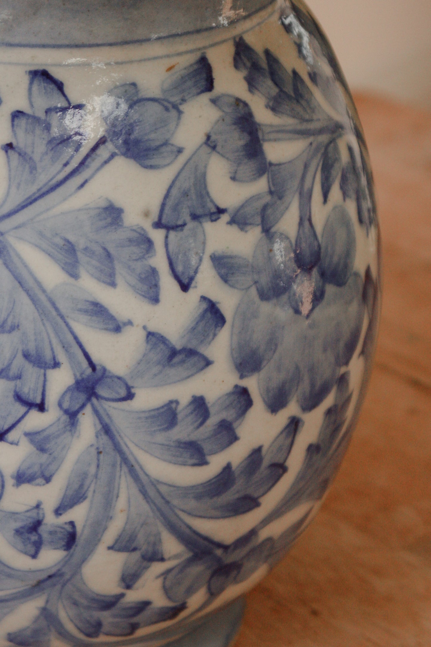 Vintage hand painted floral pot