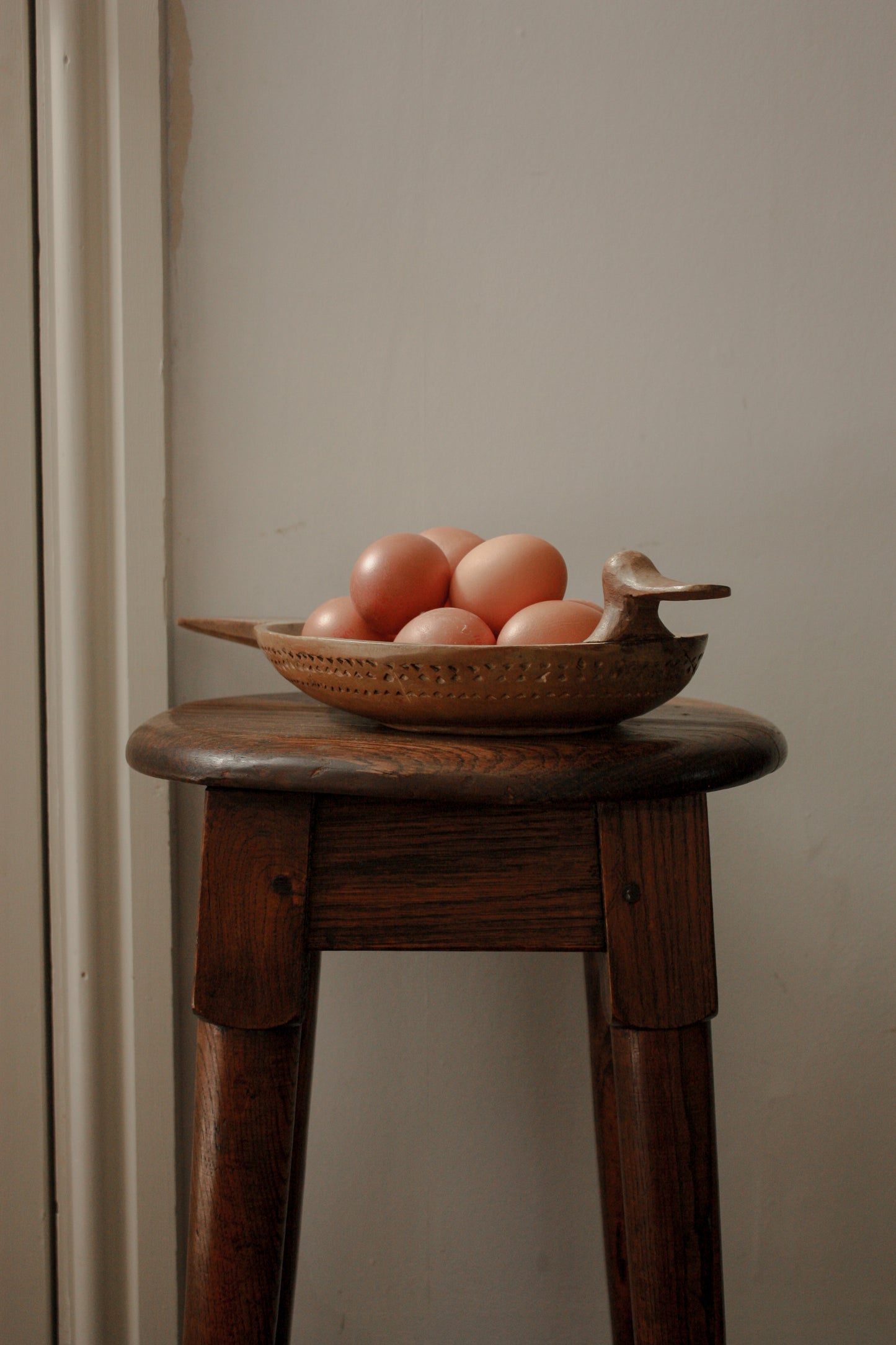 Vintage wooden hand carved bird bowl (large)