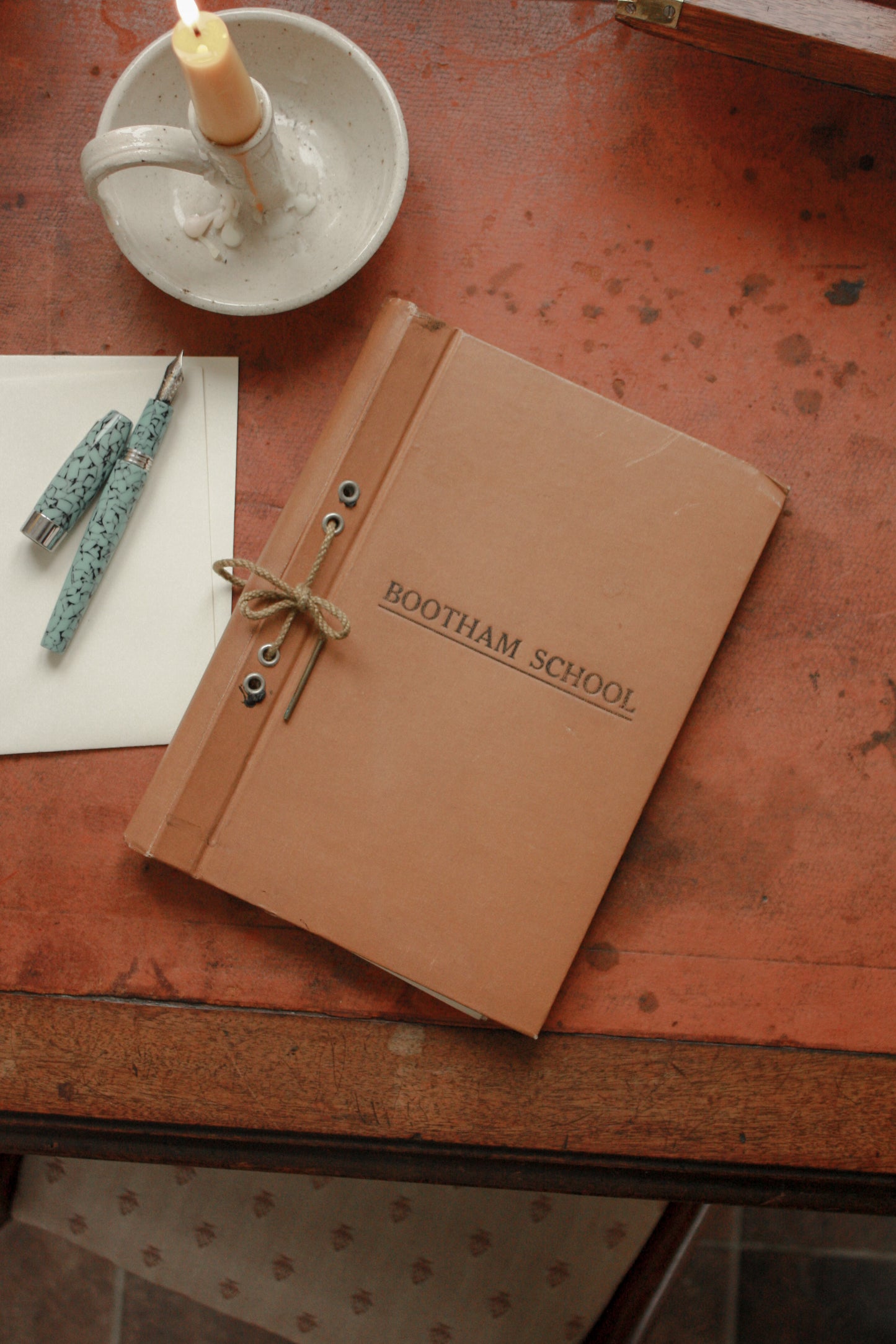 Vintage “Bootham School” loose leaf folio