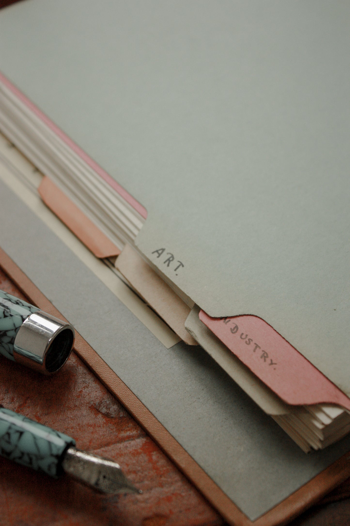 Vintage “Bootham School” loose leaf folio