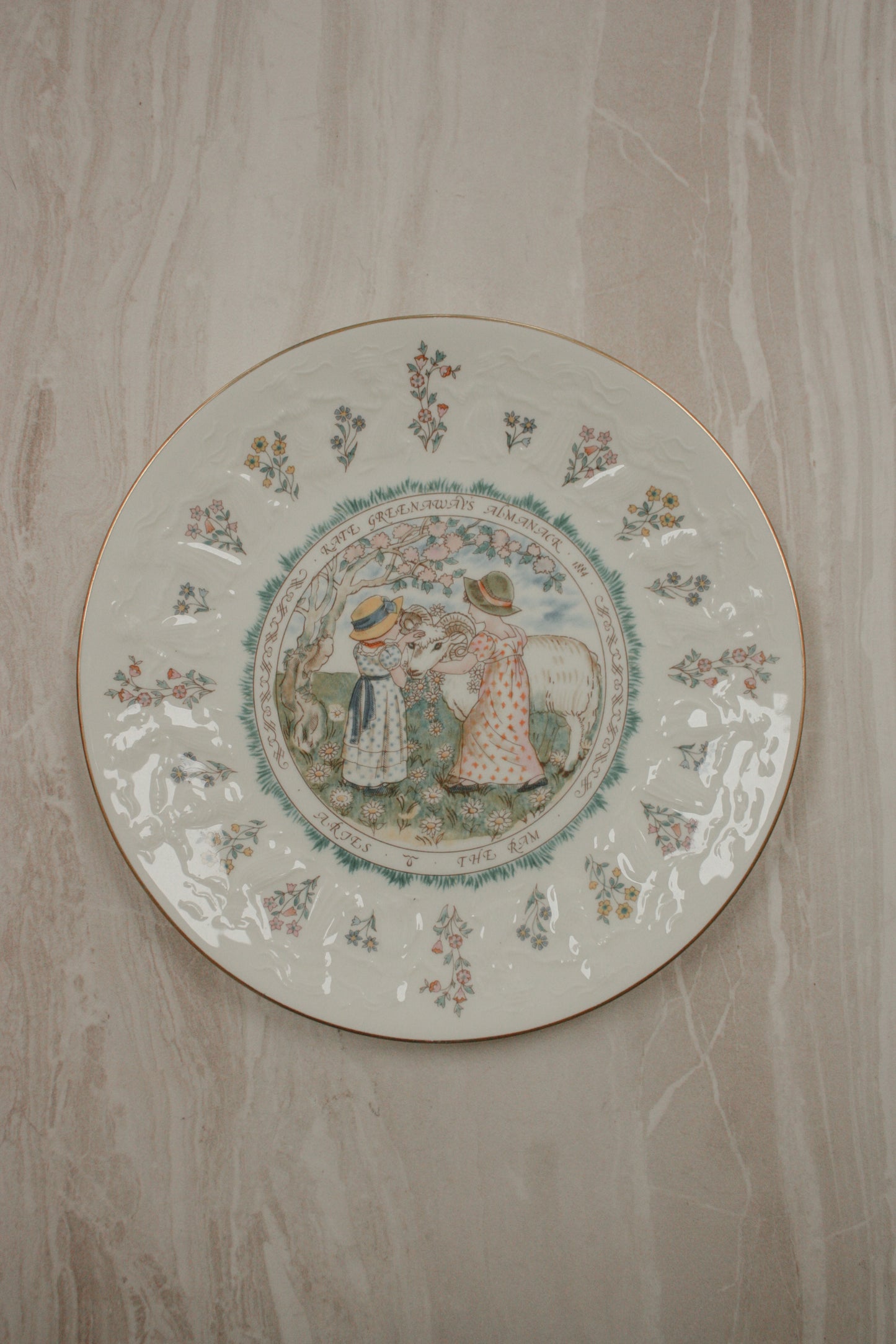 Vintage Royal Doulton 1977 star sign plate (multiple styles)