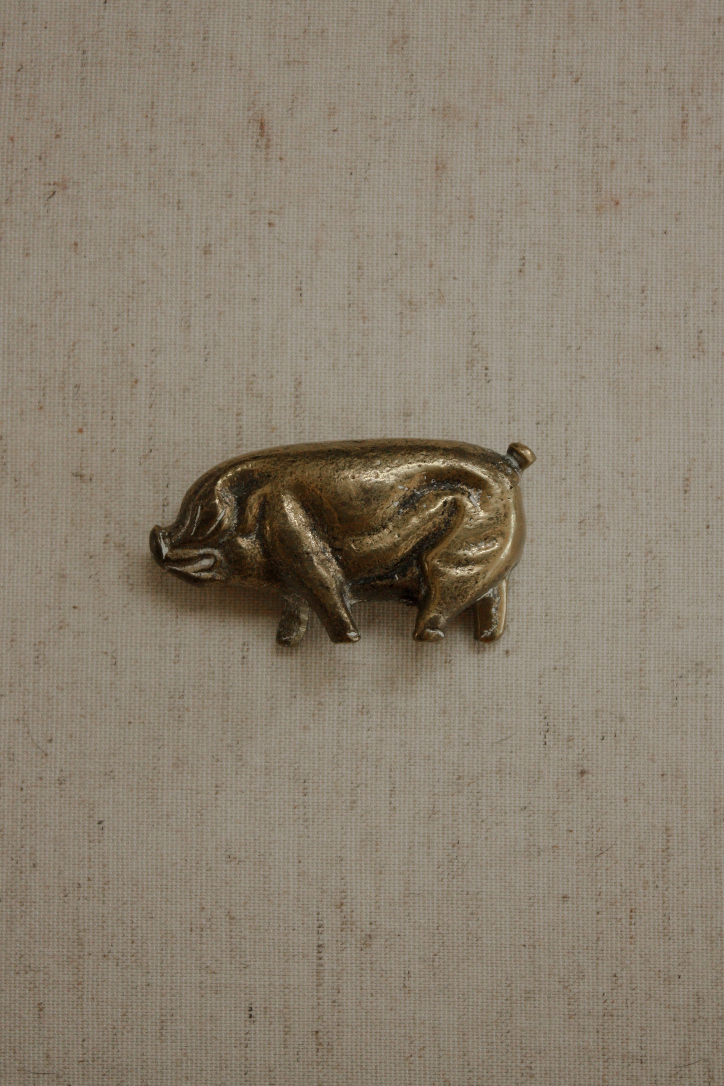 Vintage brass pig paperweight