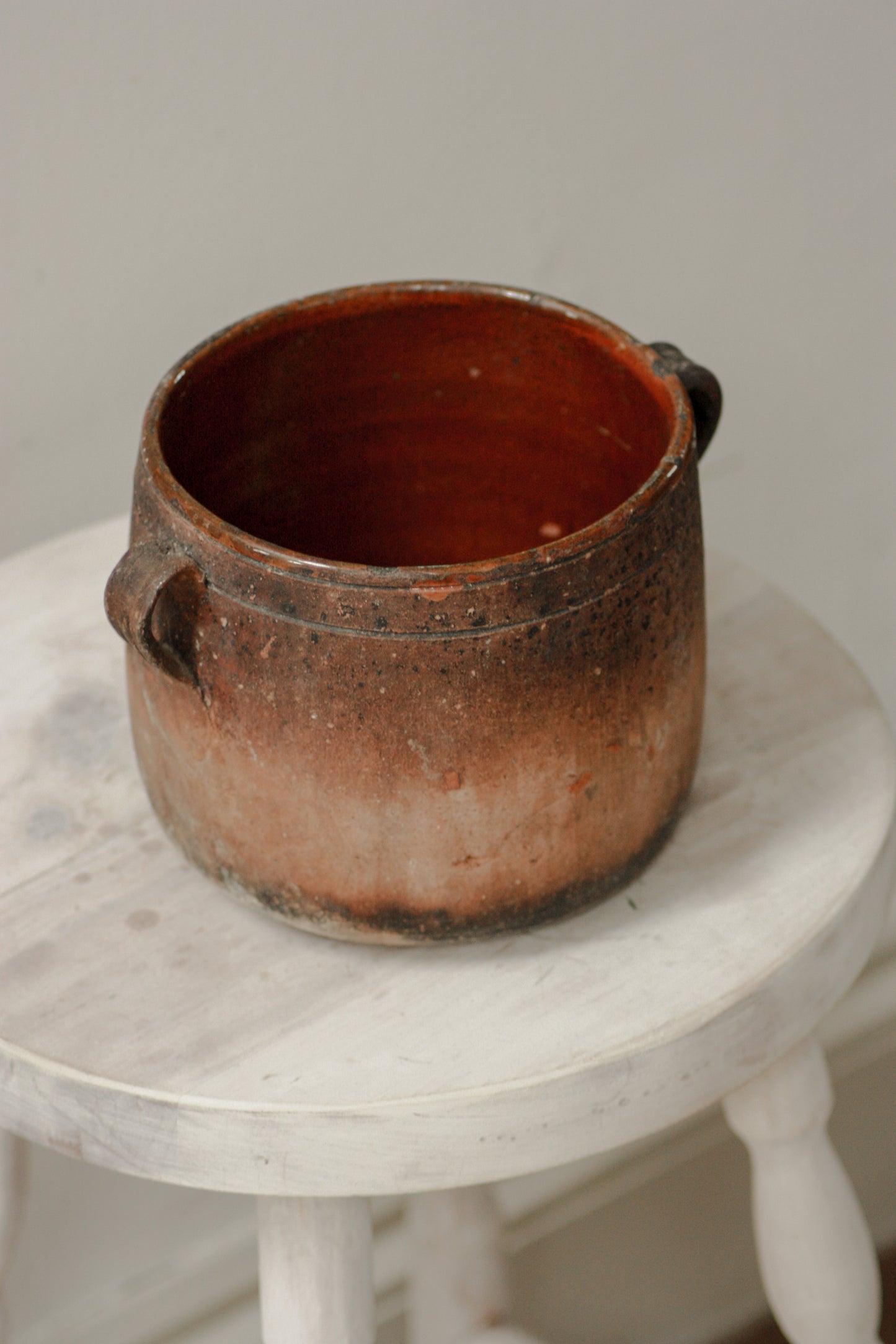 Rustic vintage 1930s pot