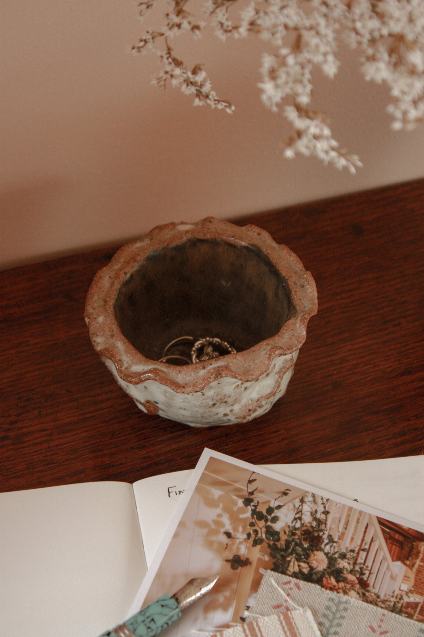 Vintage studio pottery candleholder / trinket pot