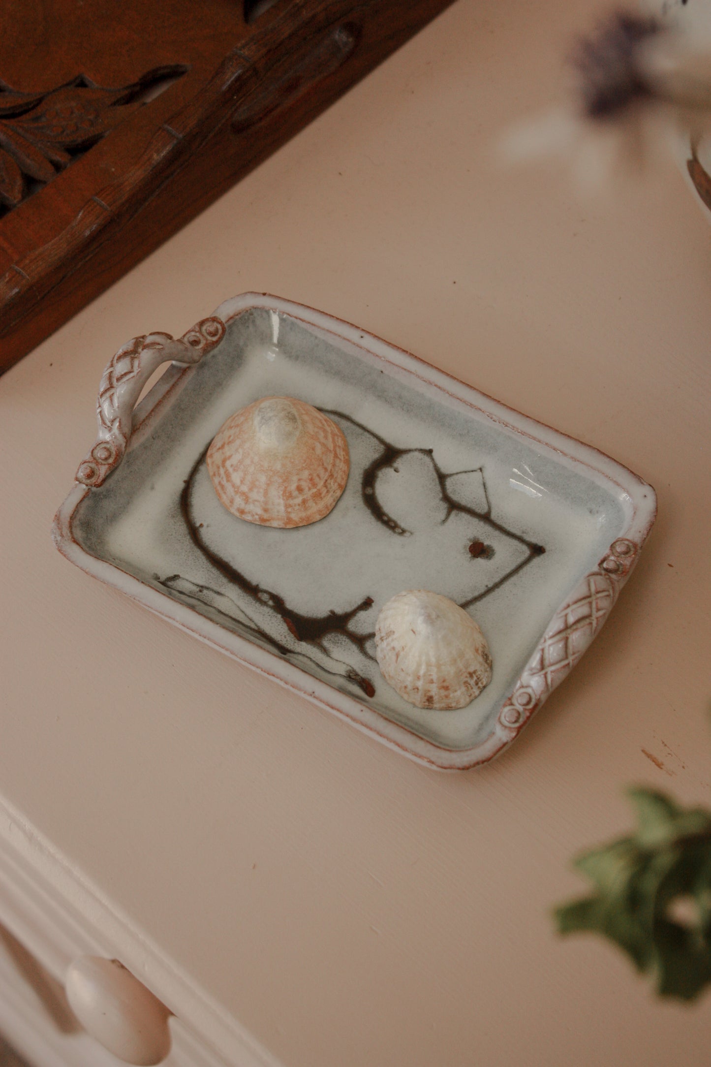 Vintage Elisabeth Bailey mouse trinket tray