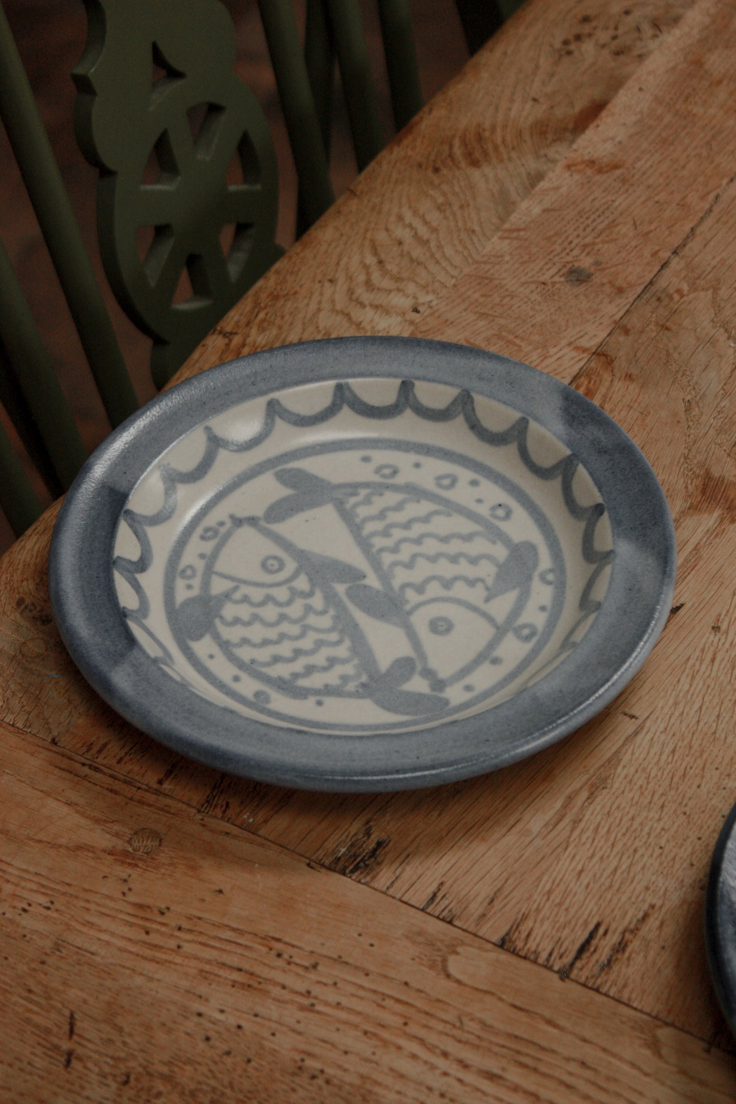 Vintage Jonathan Russell studio pottery plate - fish