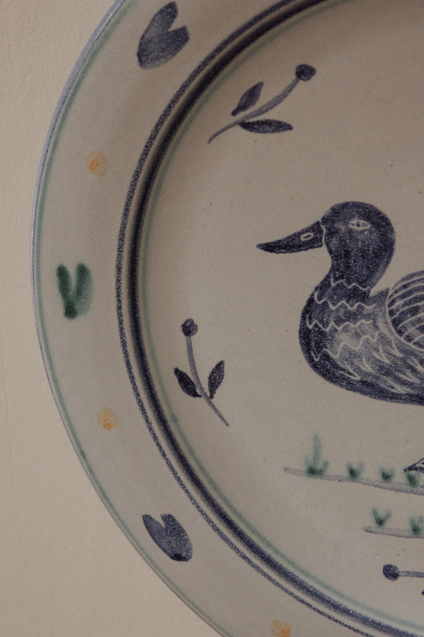 Vintage Delft duck hand painted plate (De Blauwe Tulp)