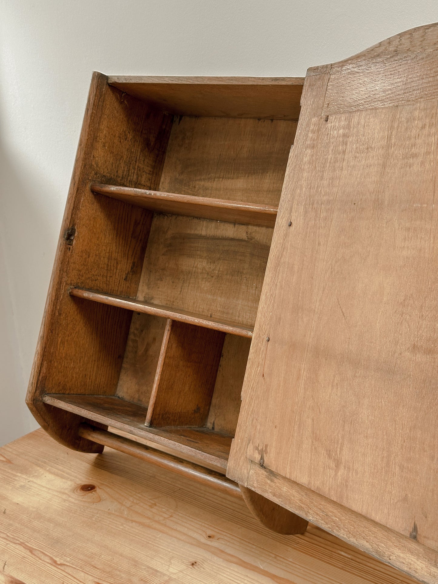 Vintage mirrored cabinet with towel rack