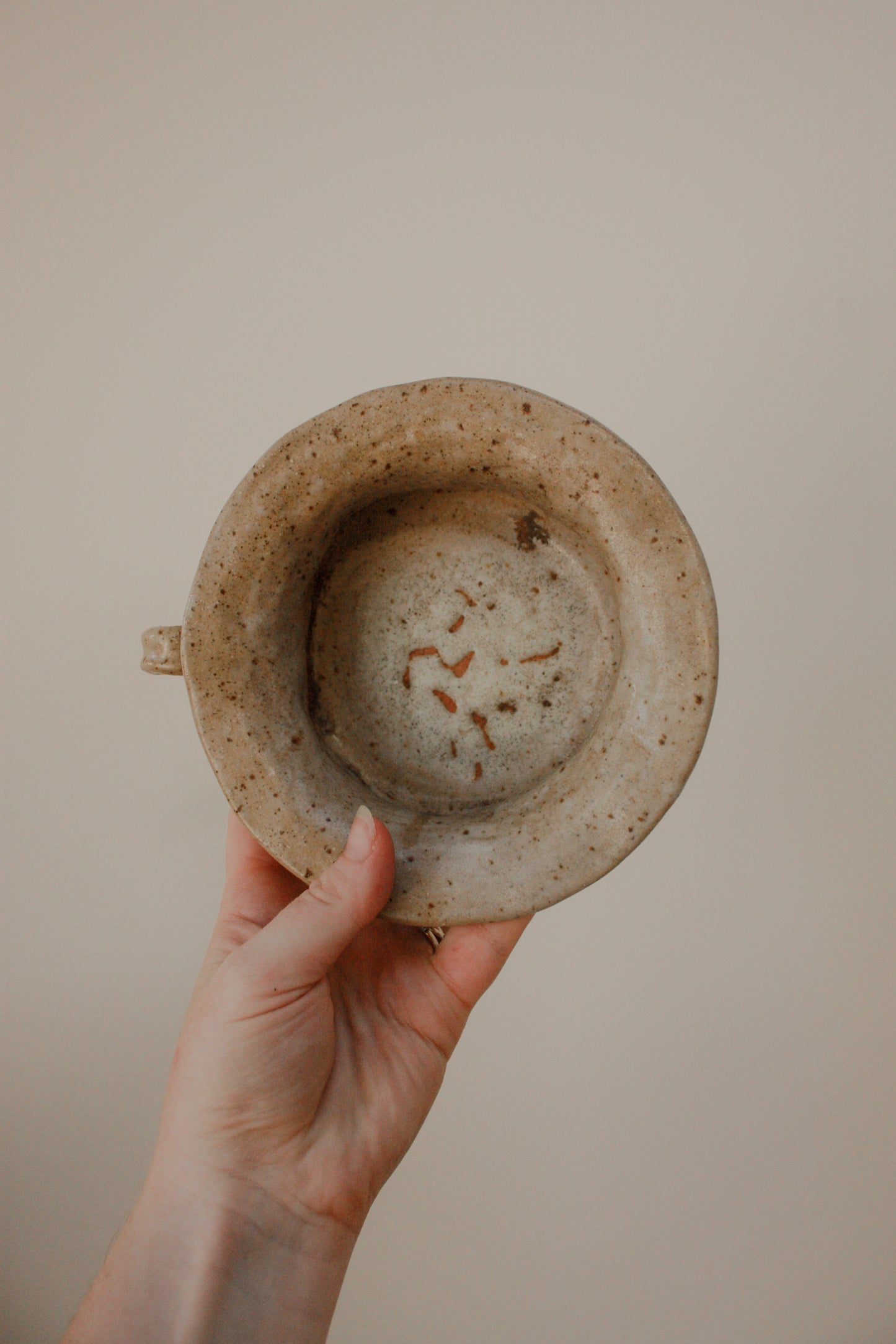 Vintage naive art pottery pot / candle holder
