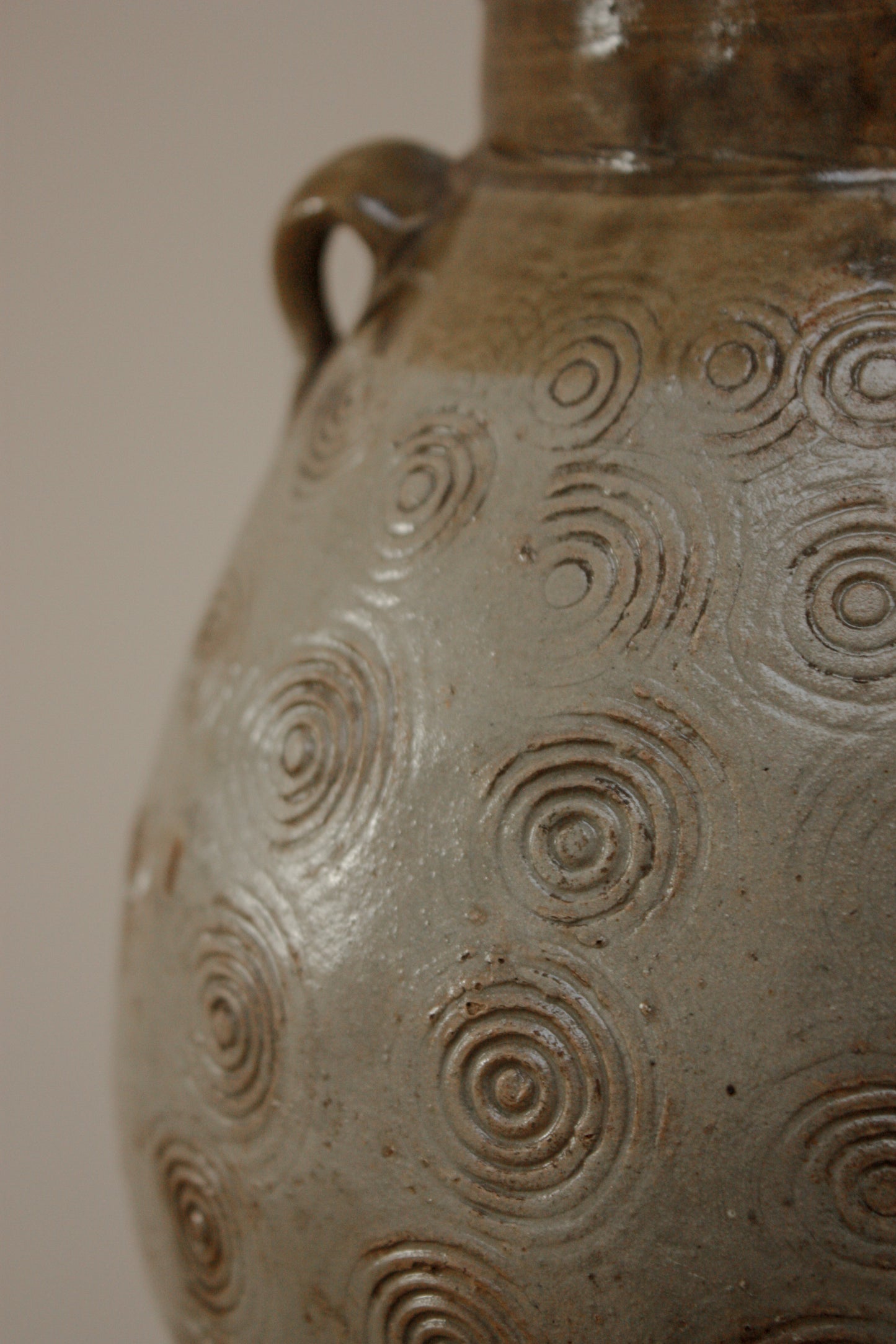 Antique Chinese Yunnan pot - swirl design