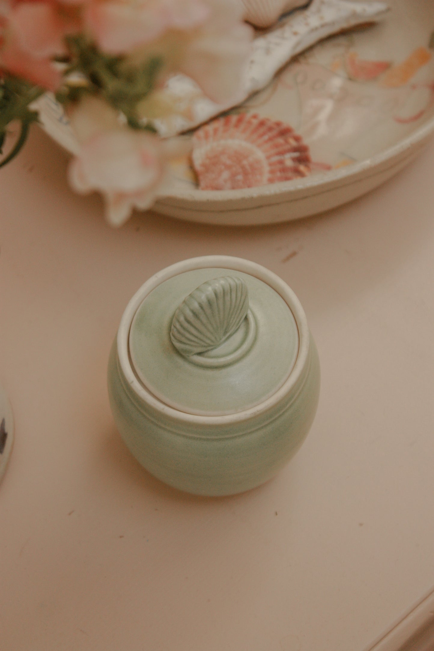 Vintage studio pottery shell pot