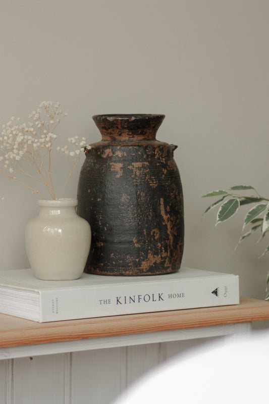 Vintage wooden honey pot with chippy paint