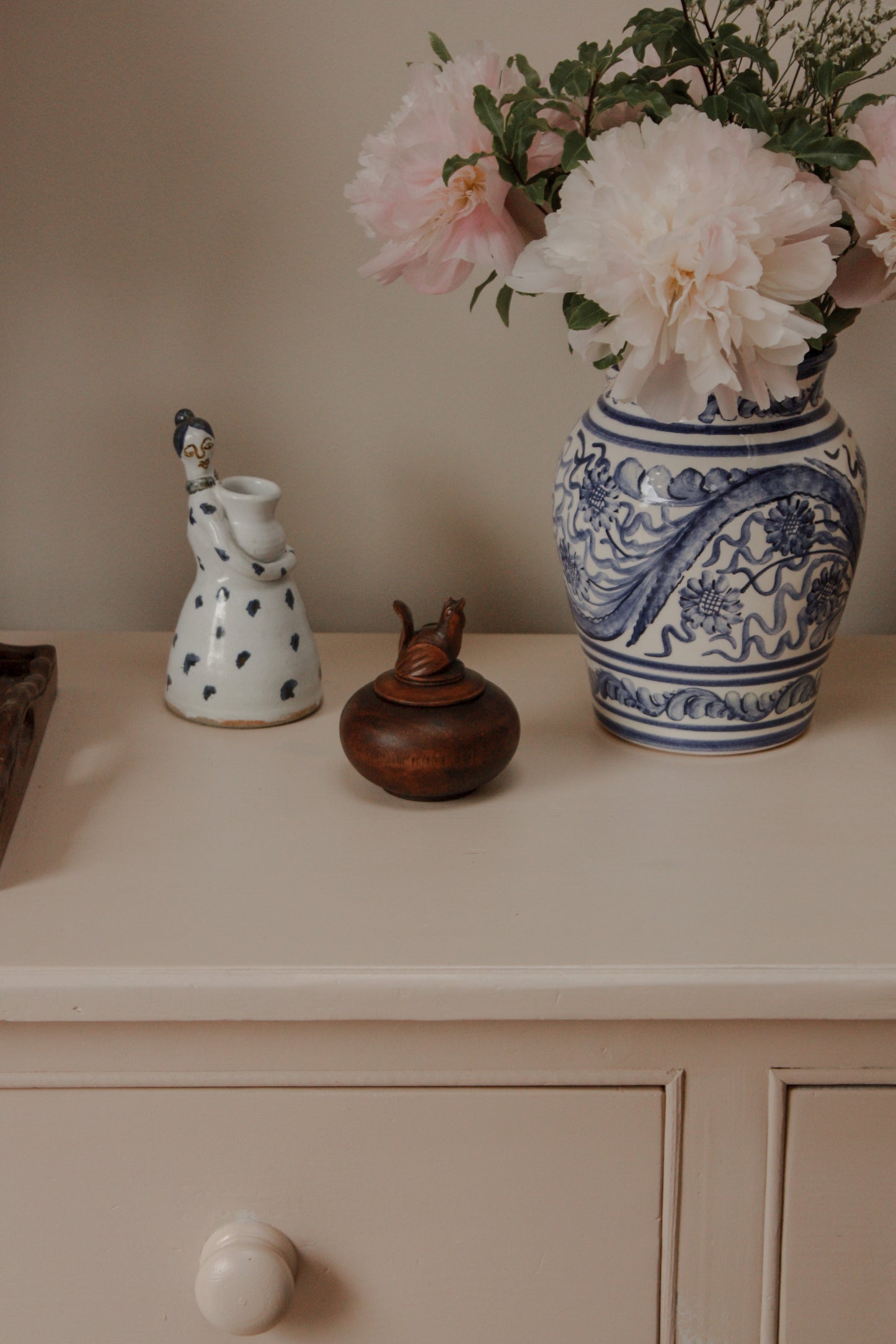 Vintage hand carved wooden chicken pot