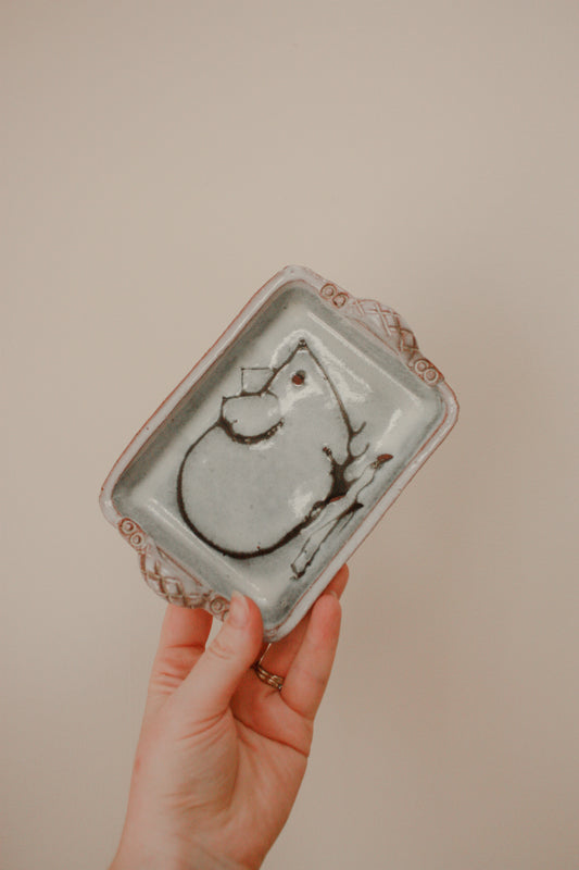 Vintage Elisabeth Bailey mouse trinket tray