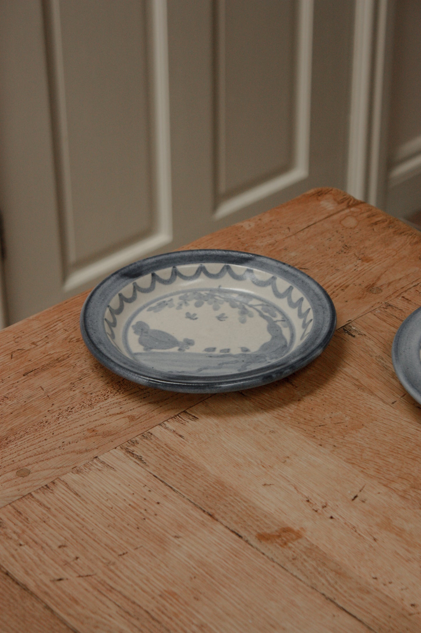 Vintage Jonathan Russell studio pottery plate - mother hen