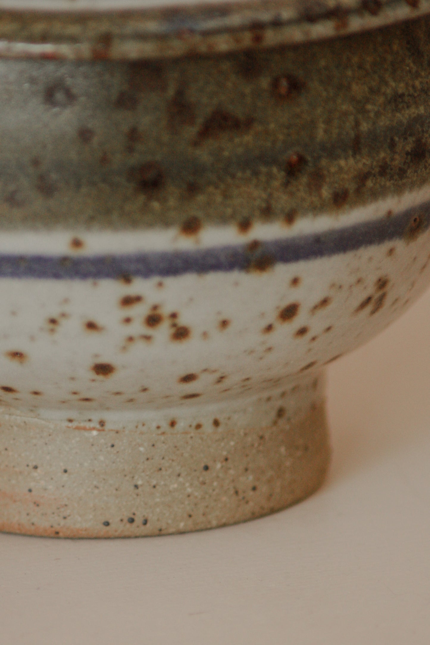 Vintage studio pottery trinket pot