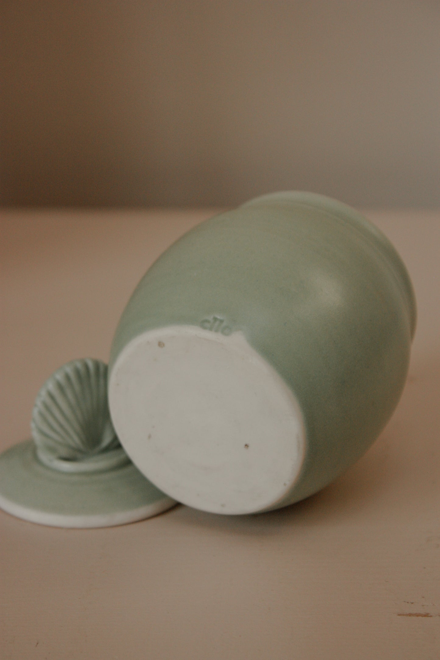 Vintage studio pottery shell pot