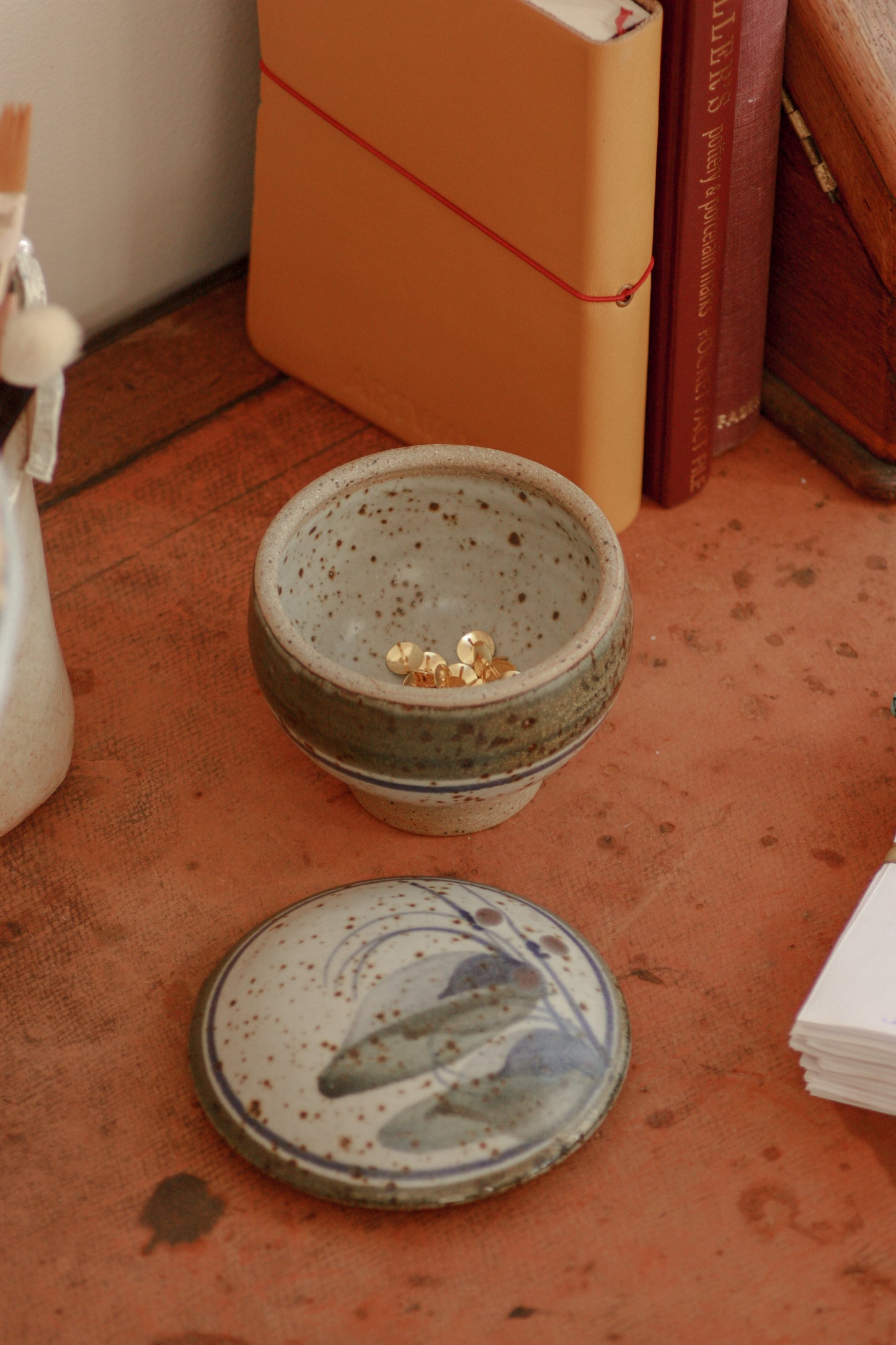 Vintage studio pottery trinket pot