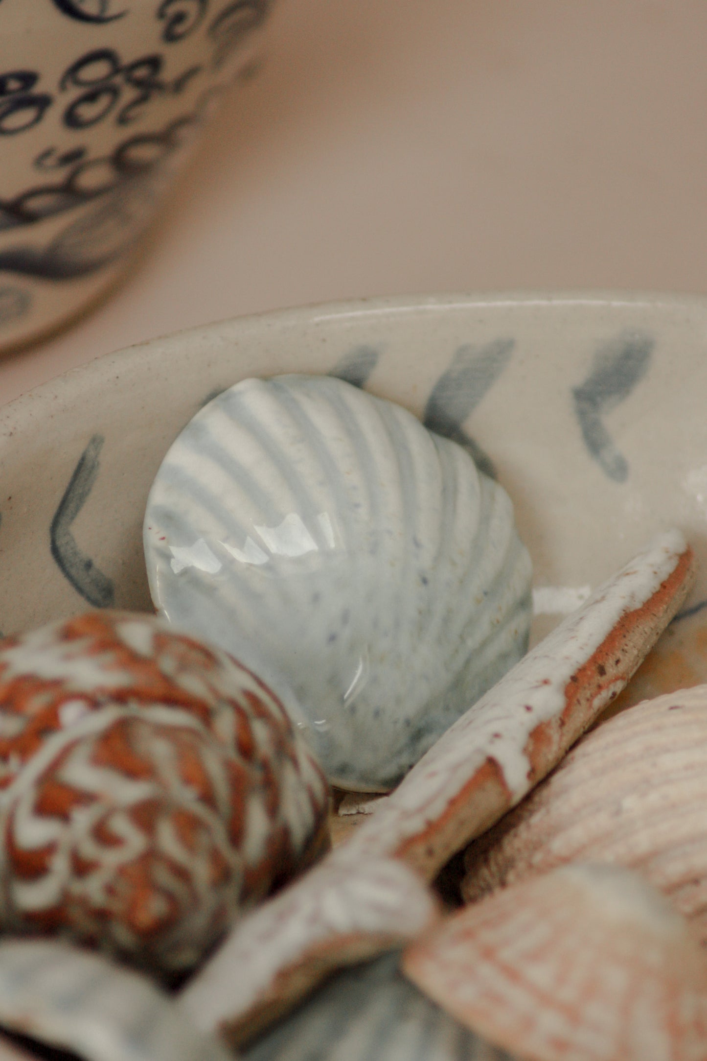 Set of 5 Spanish studio pottery shells