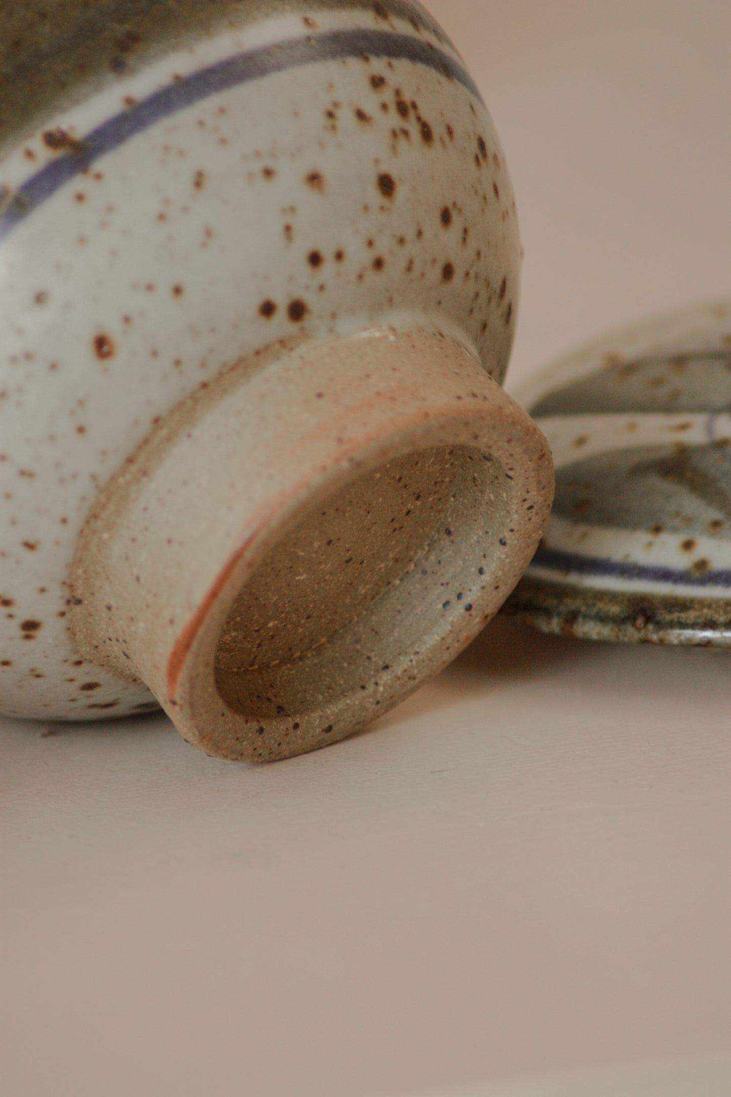 Vintage studio pottery trinket pot