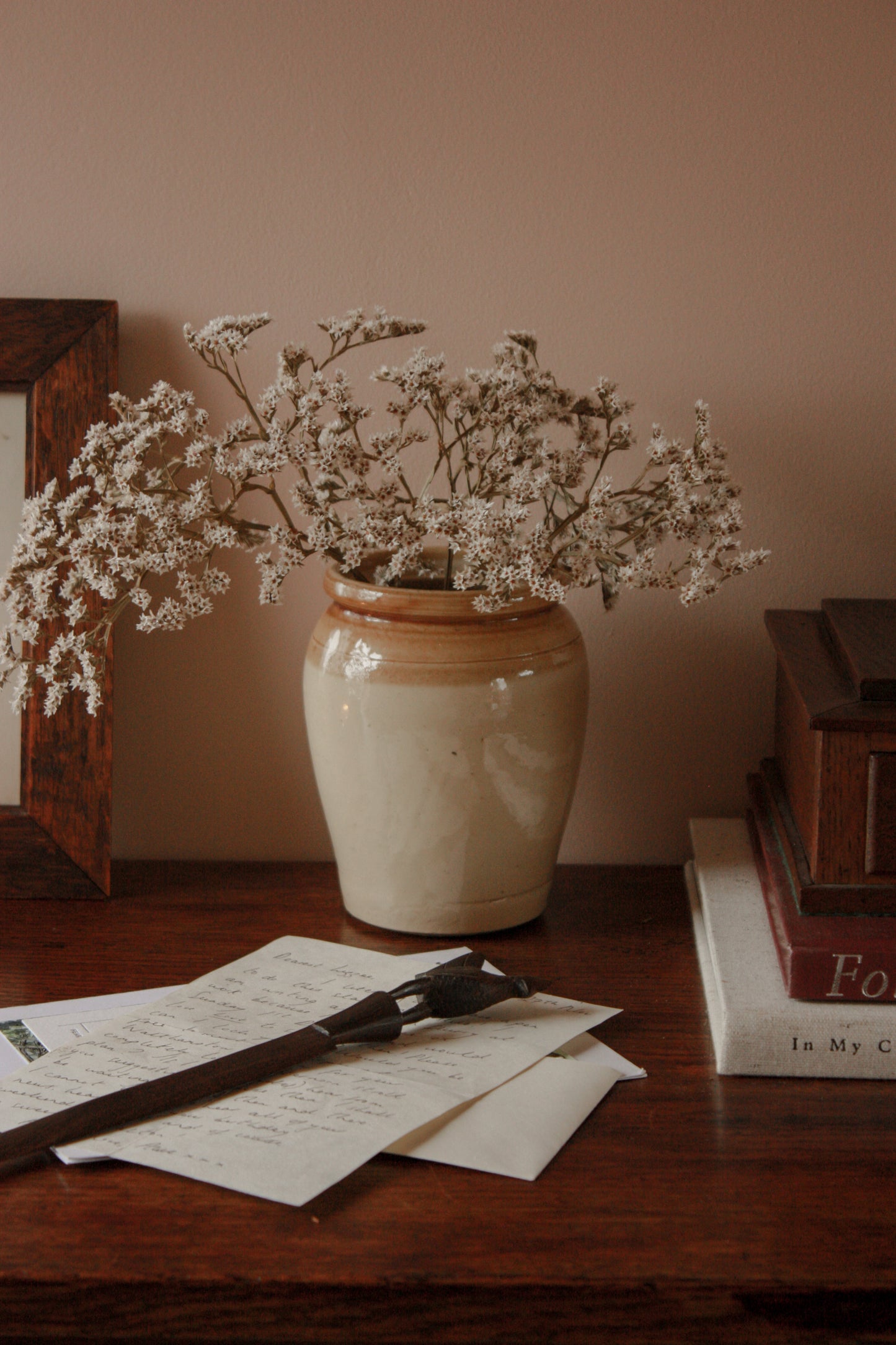 Vintage stoneware two tone pot