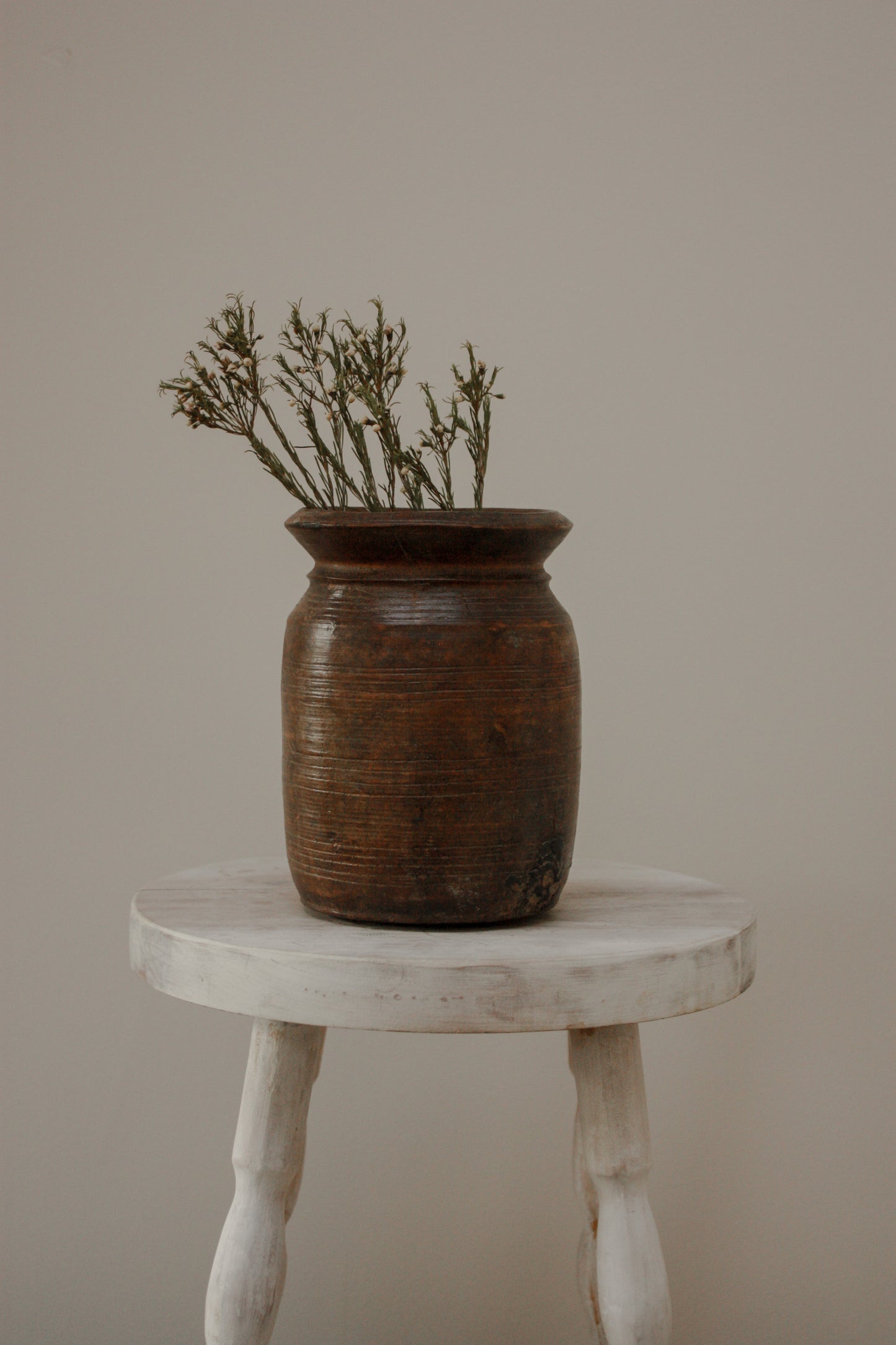 Vintage ribbed wooden pot
