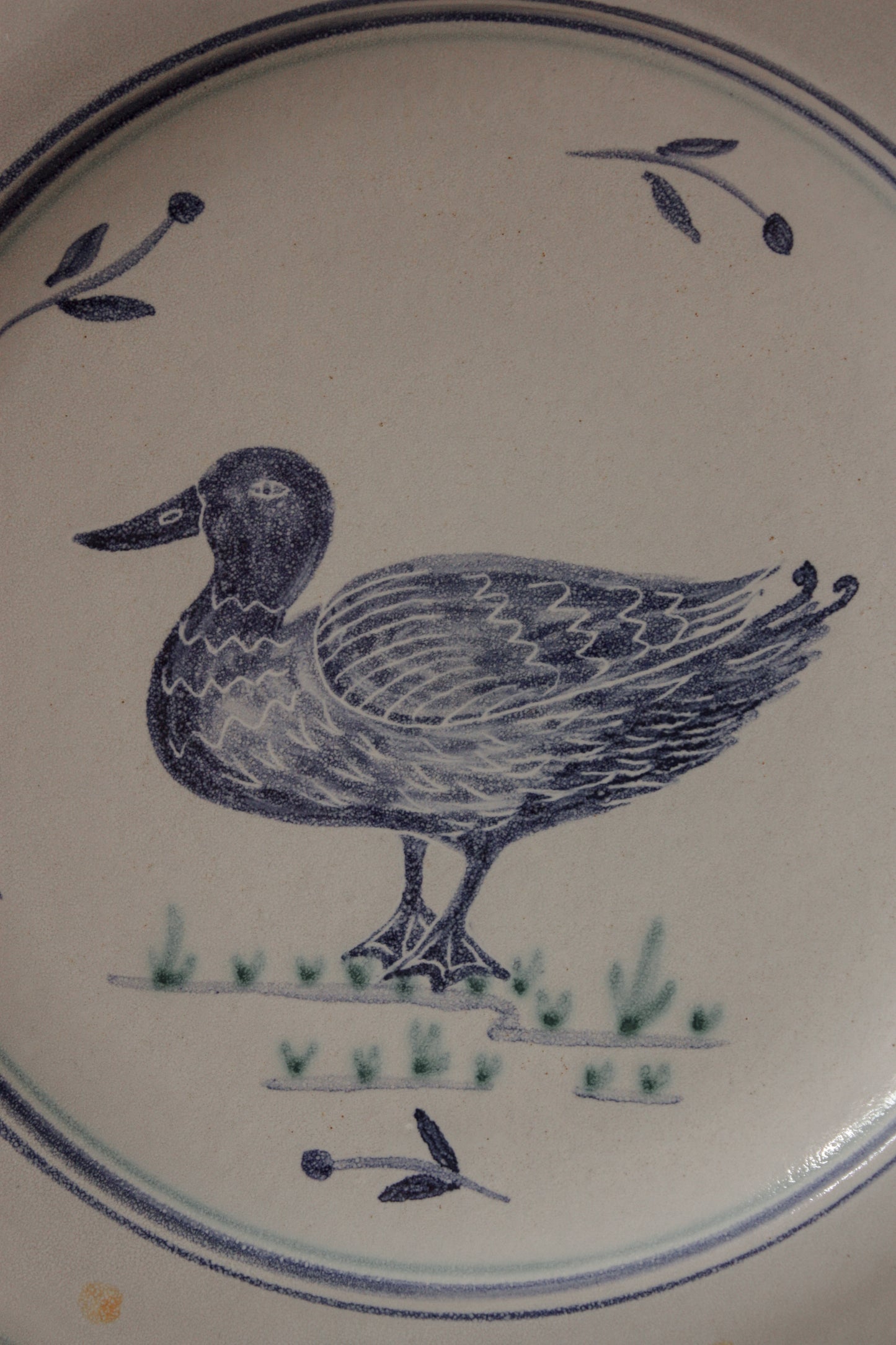 Vintage Delft duck hand painted plate (De Blauwe Tulp)