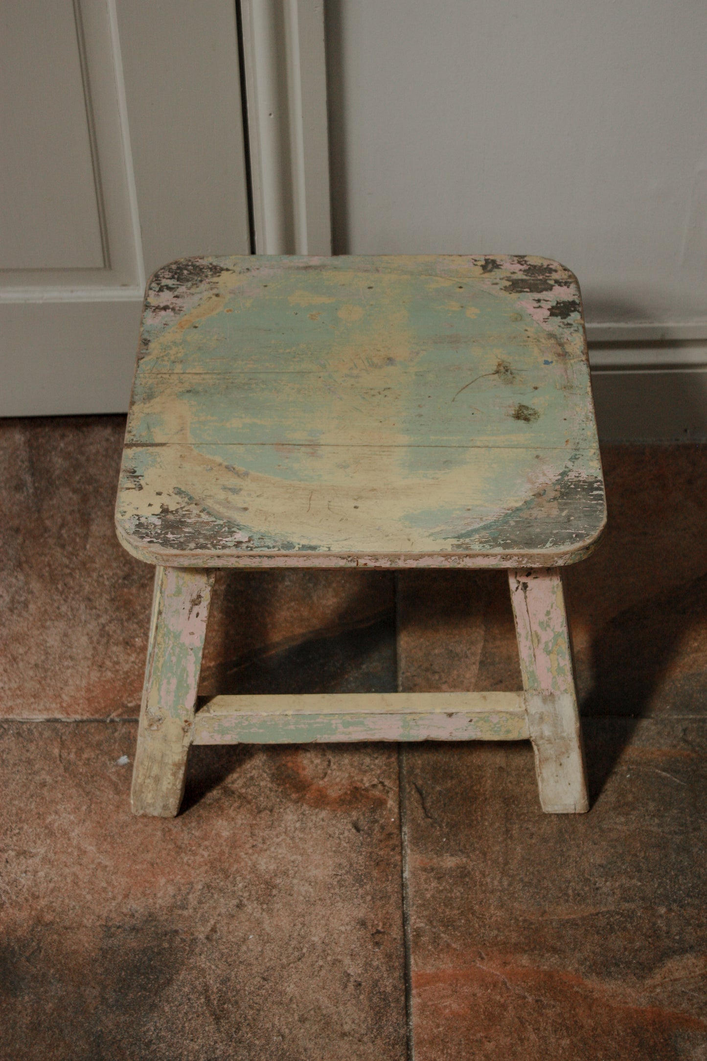 Vintage chippy painted side table