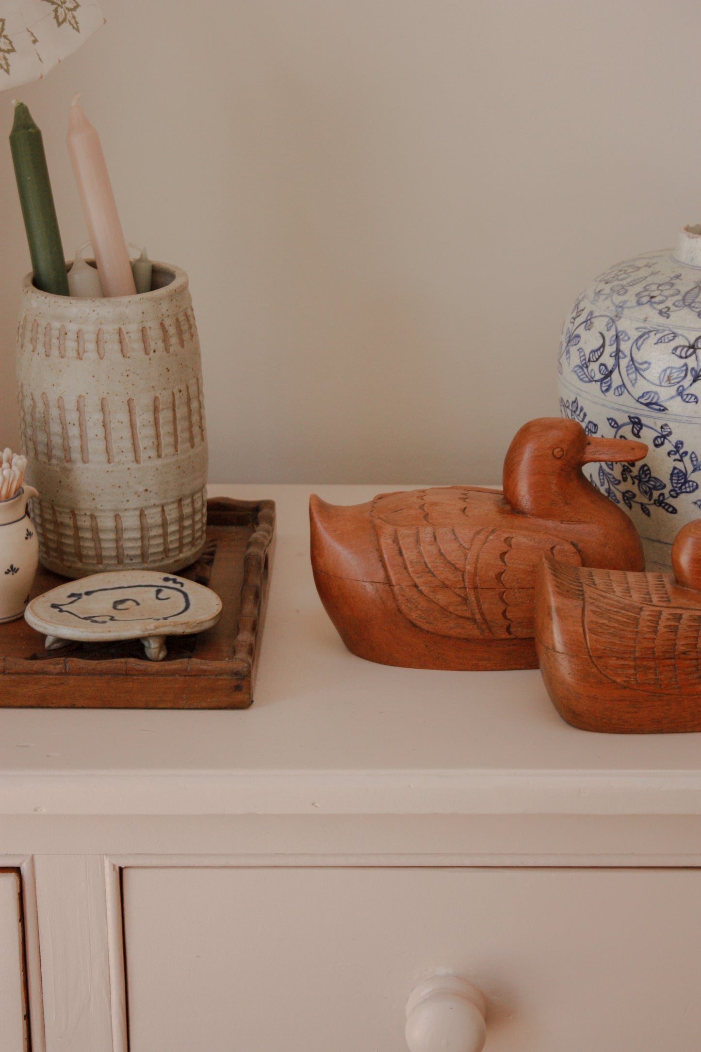 Vintage hand carved wooden duck box (large)